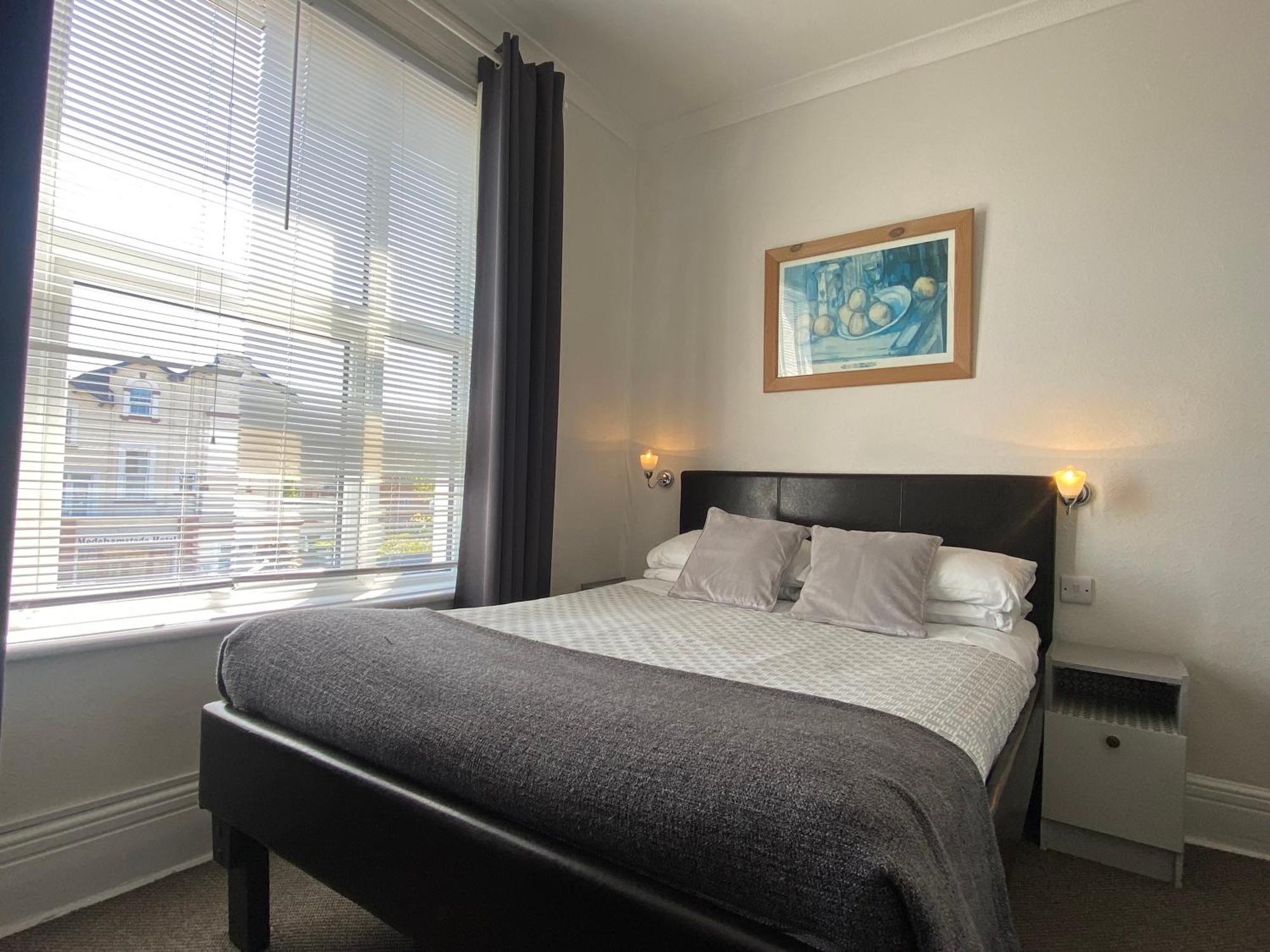 Marlborough Hotel Shanklin Esterno foto