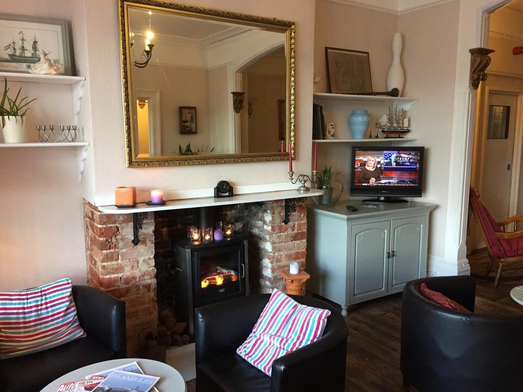 Marlborough Hotel Shanklin Esterno foto